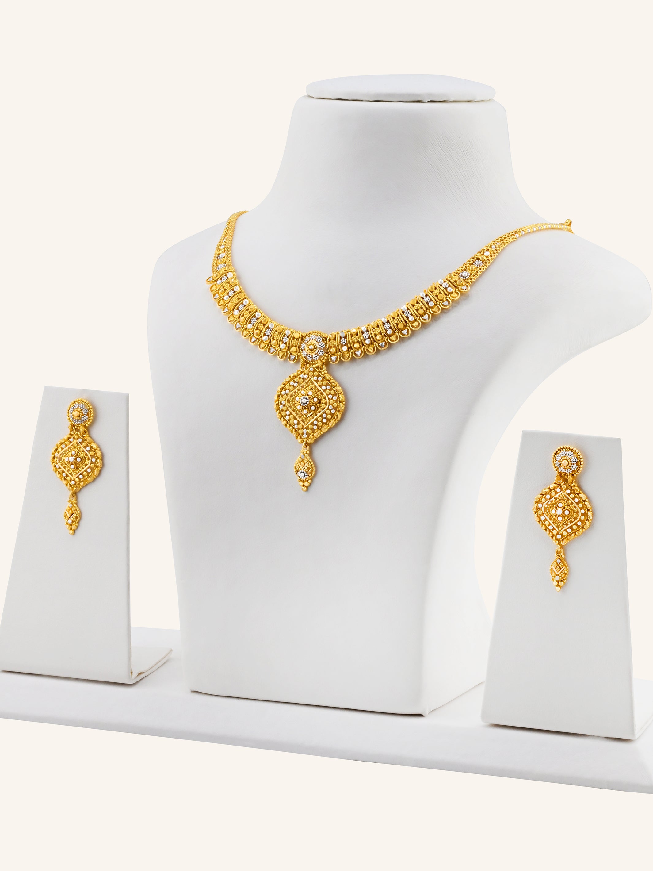 22ct Gold Two-Tone Filigree Necklace Set