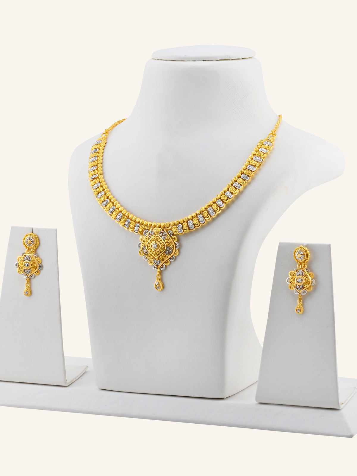 22ct Gold Two-Tone Filigree Necklace Set