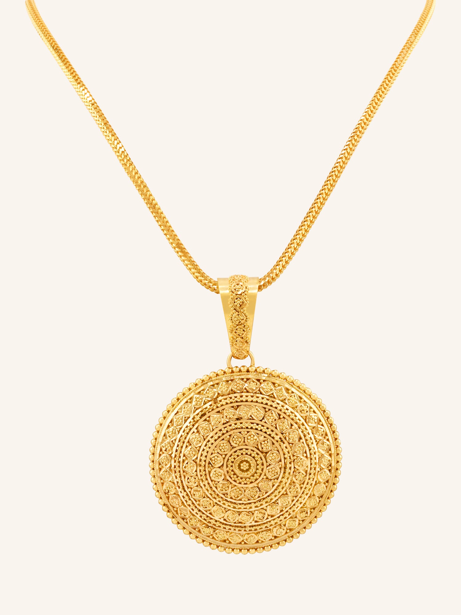 22ct Gold Big Round Filigree Pendant