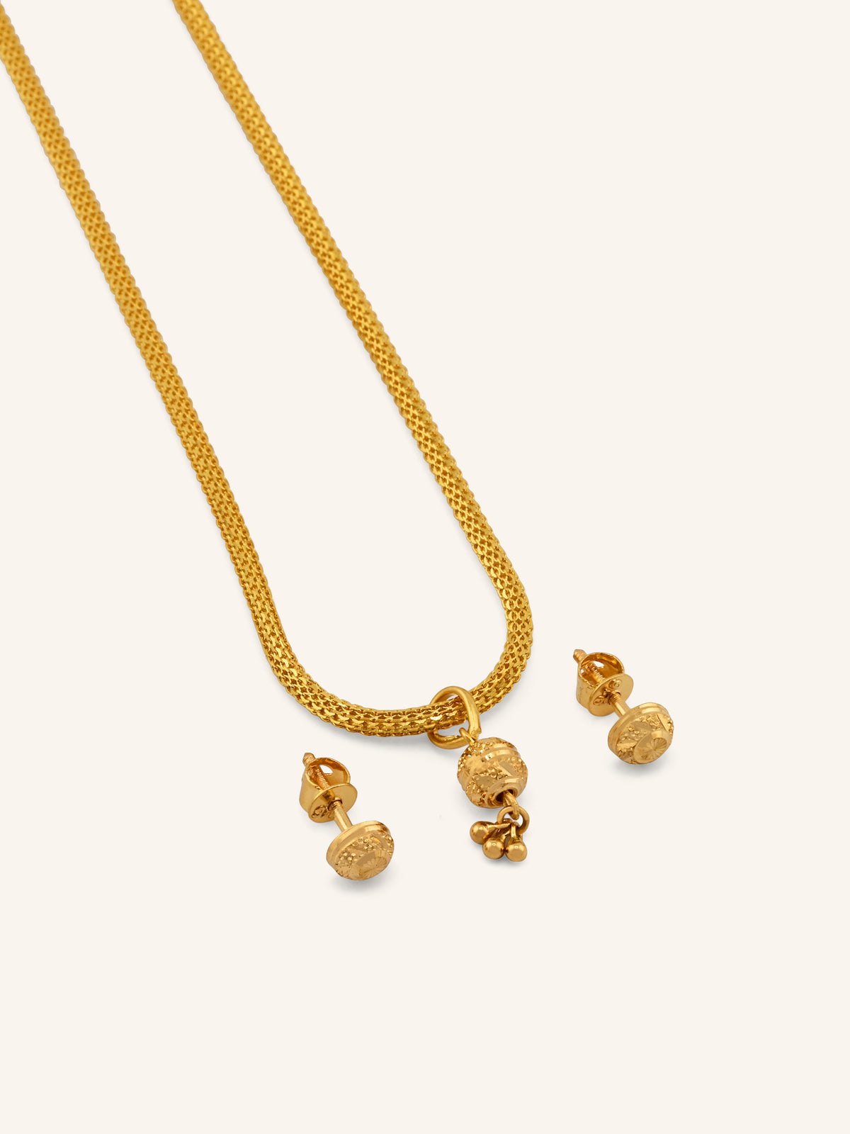 22ct Gold Ball Pendant Set