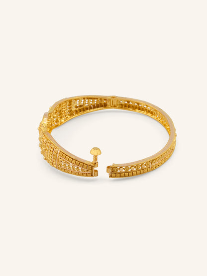 22ct Gold Filigree 1 Piece Screw Bangle