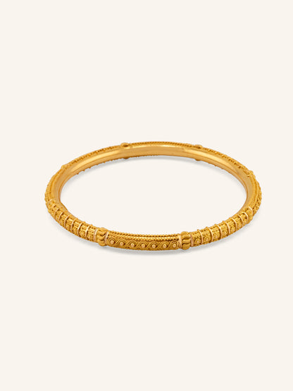 22ct Gold Filigree Pair Bangles
