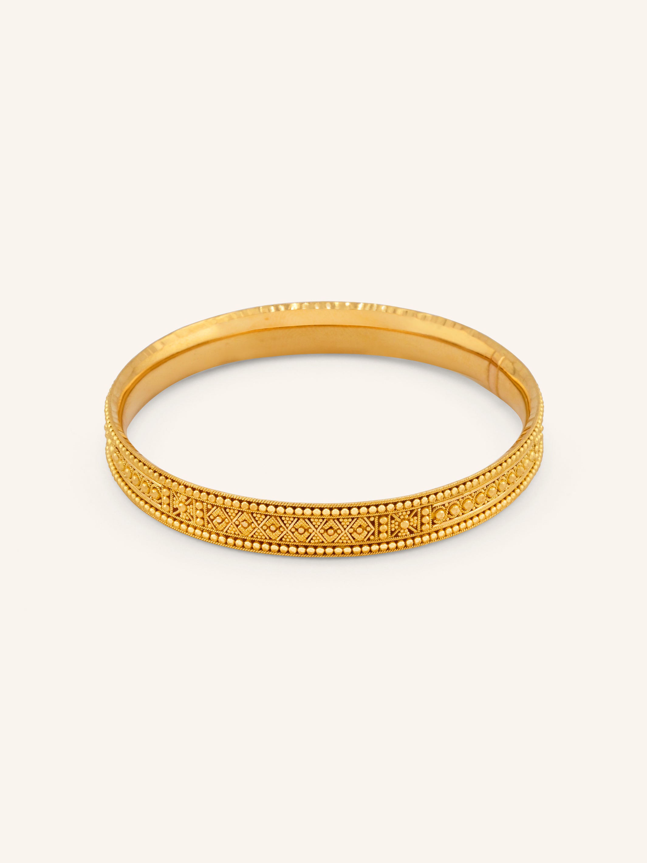 22ct Gold Filigree Pair Bangles