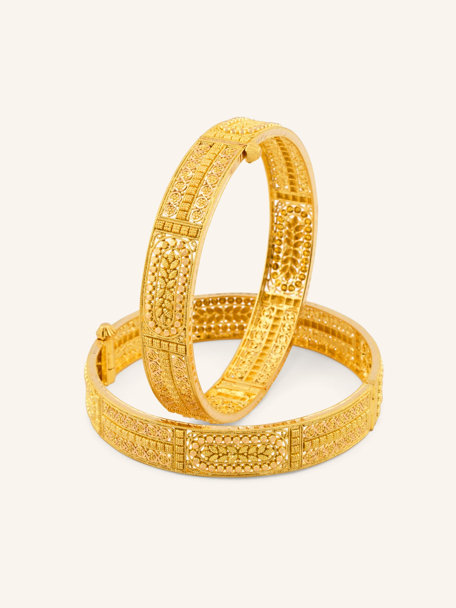 22ct Gold Screw Patta Pair Bangles