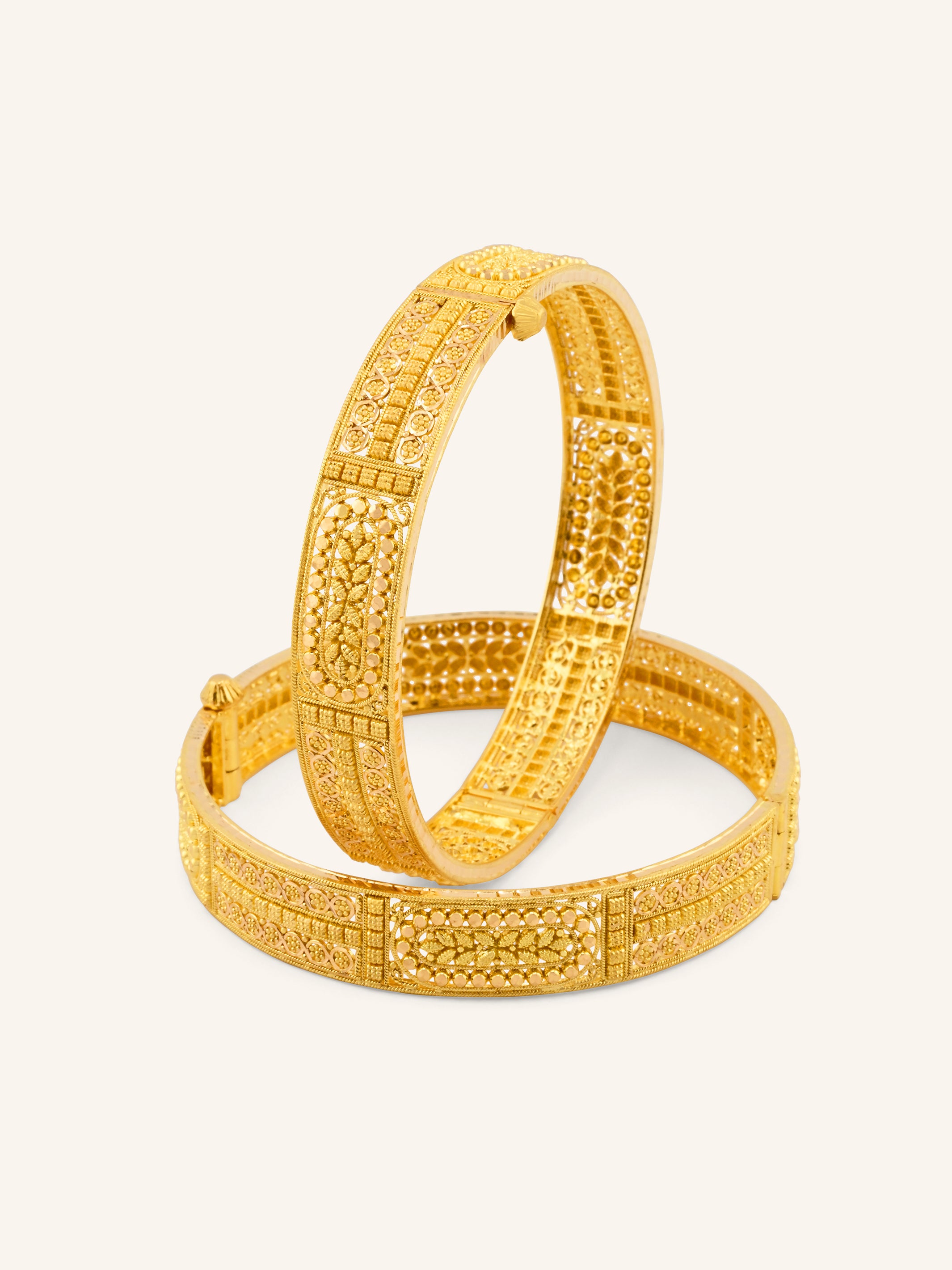 22ct Gold Screw Patta Pair Bangles