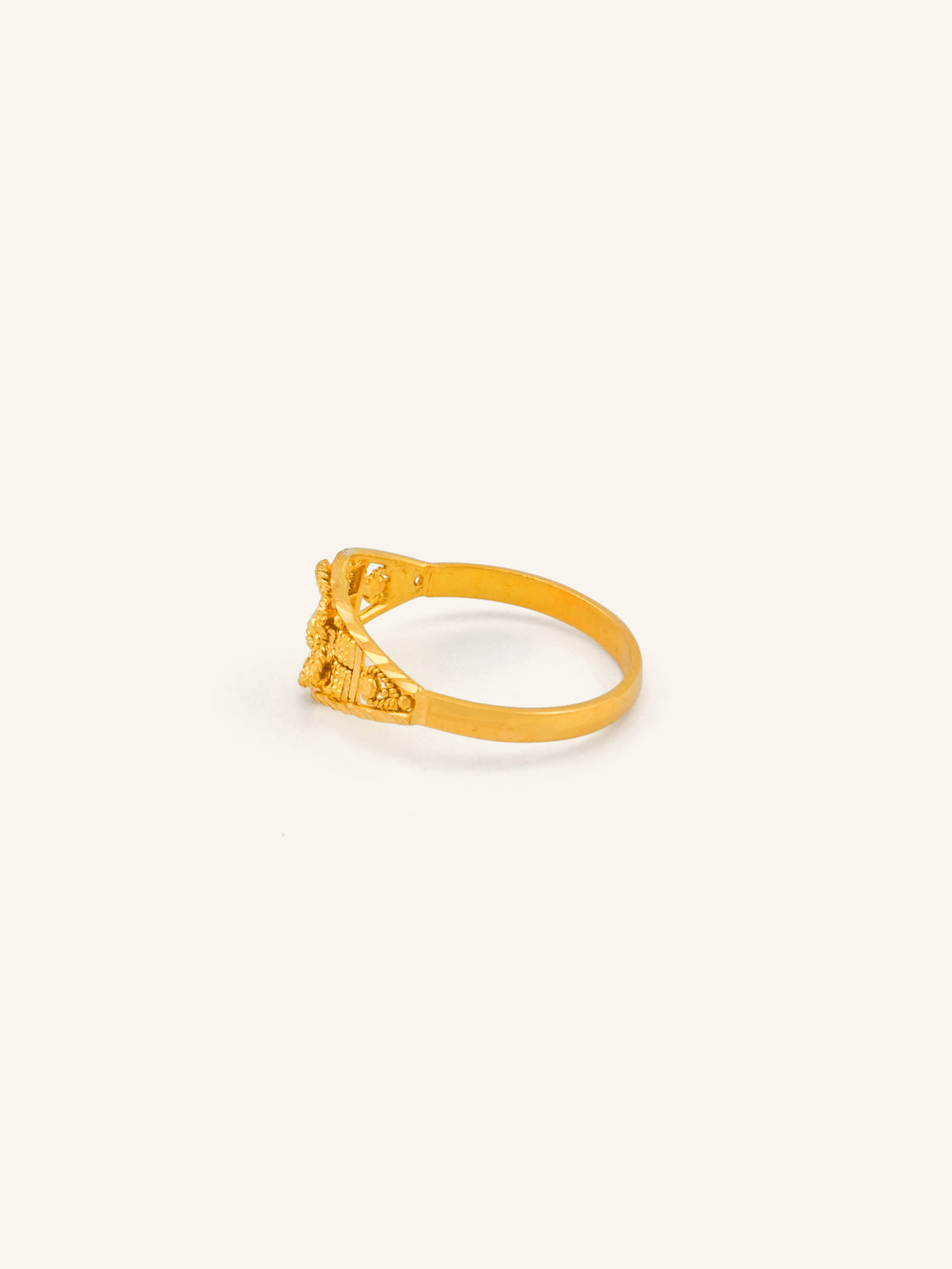 22ct Gold Ladies Ring