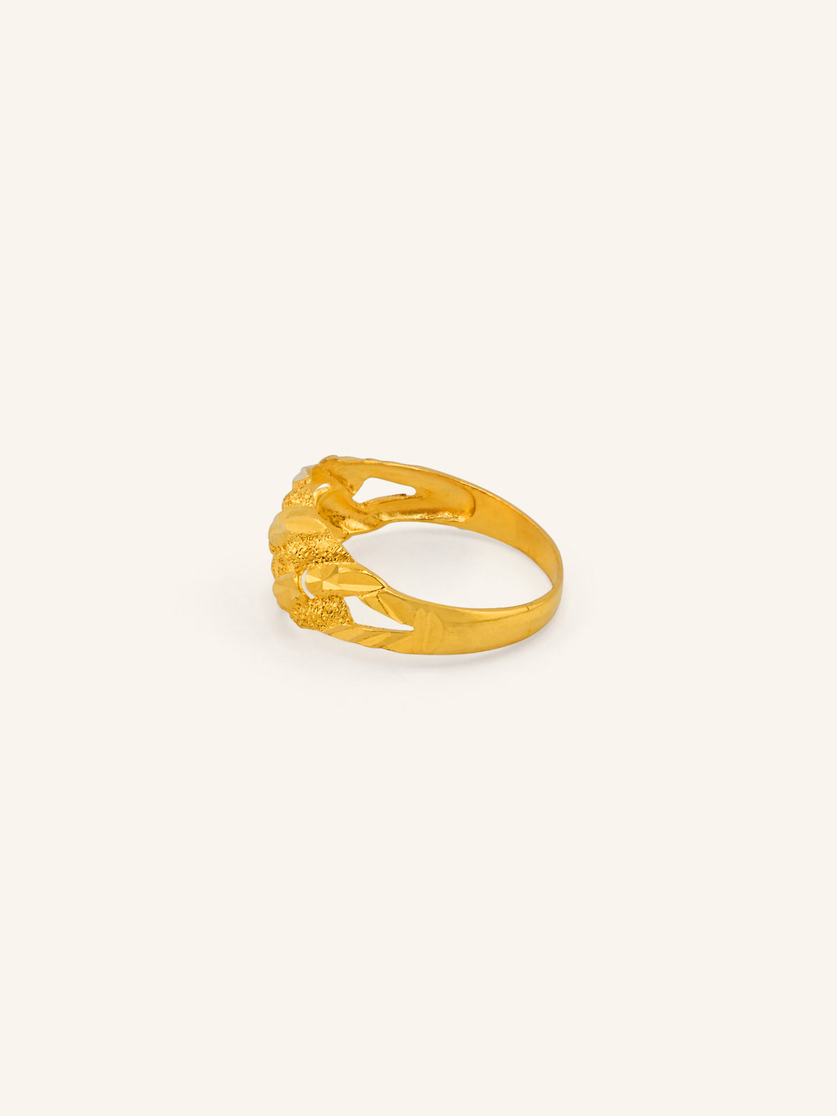 22ct Gold Ladies Ring