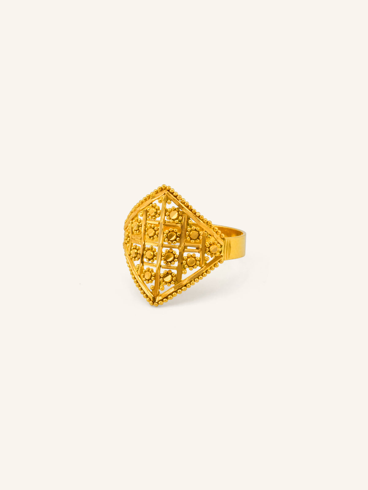 22ct Gold Ladies Ring