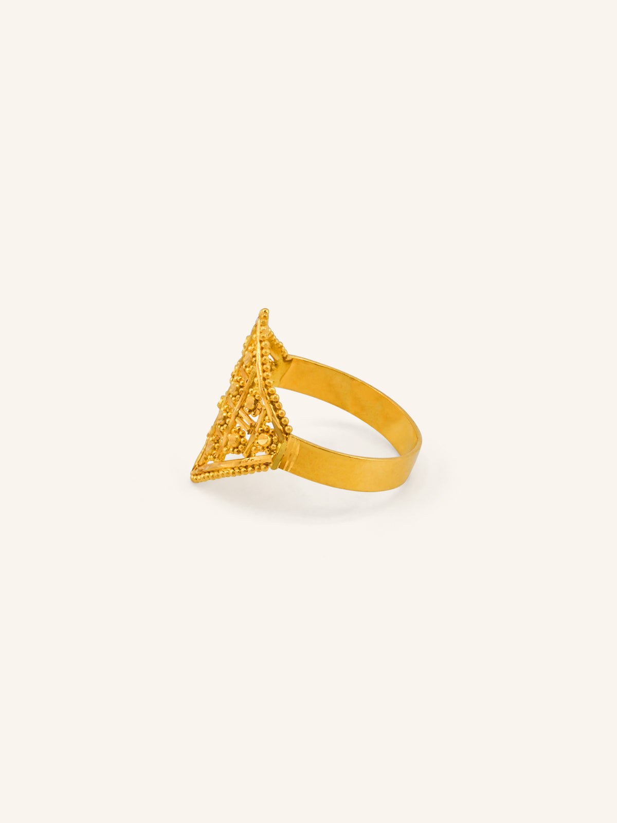 22ct Gold Ladies Ring