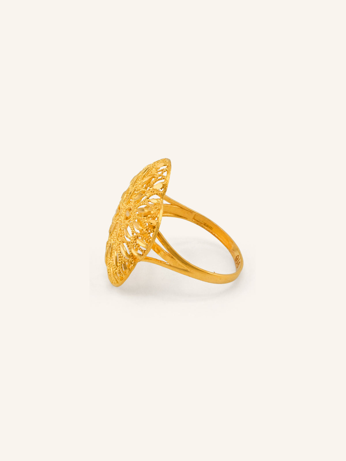 22ct Gold Ladies Ring