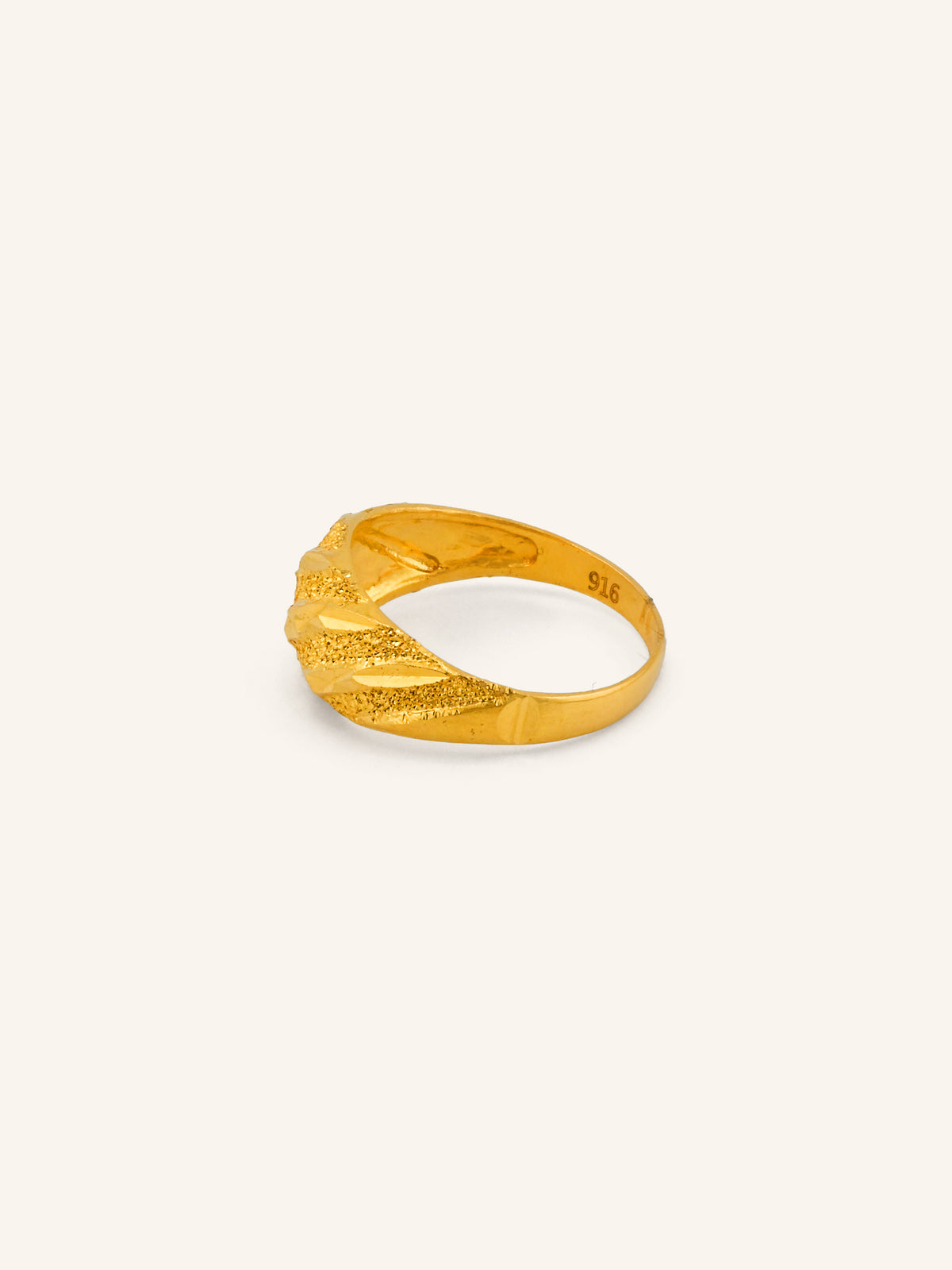 22ct Gold Ladies Ring