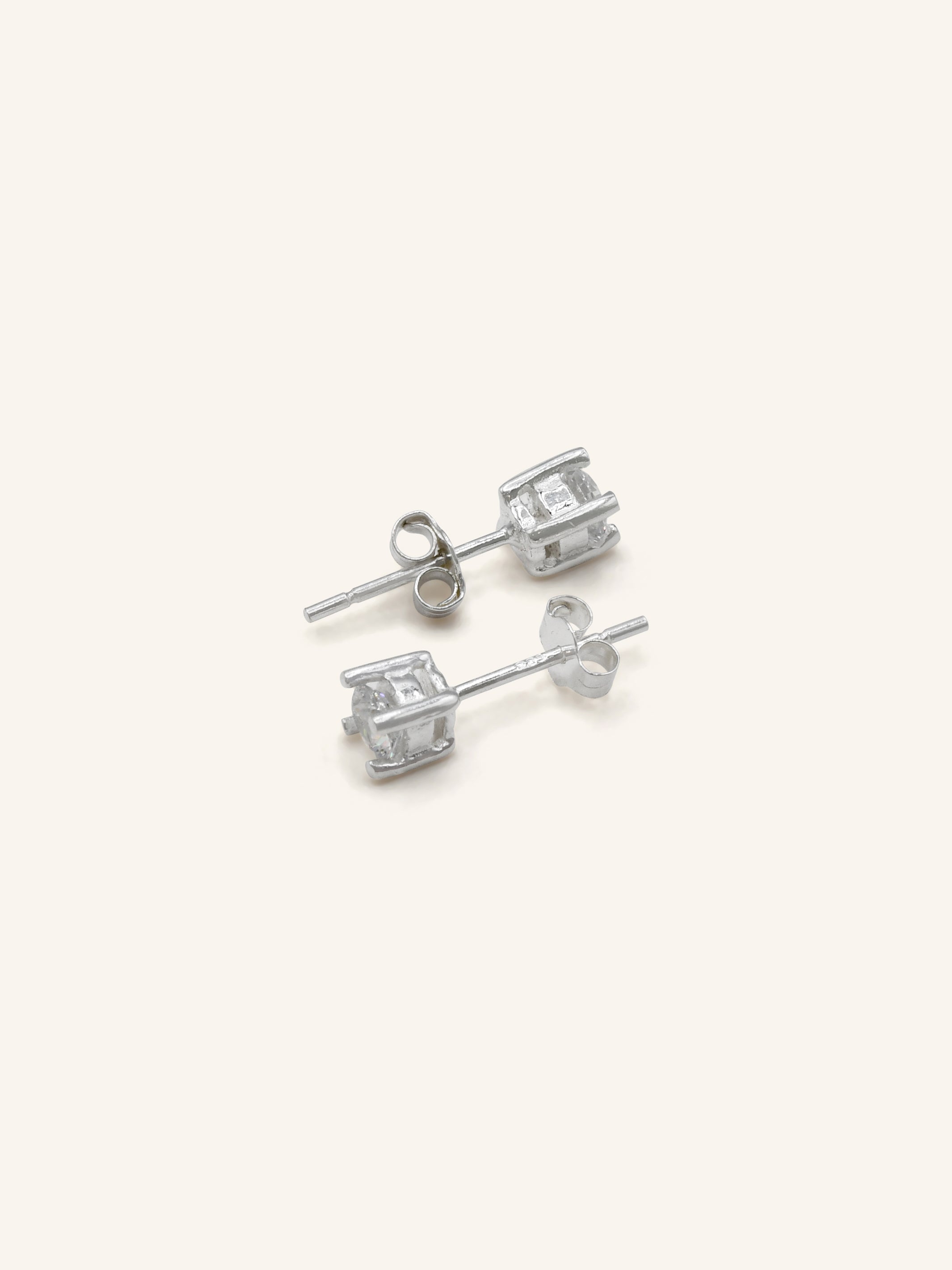 925 Sterling Silver Stud Earring