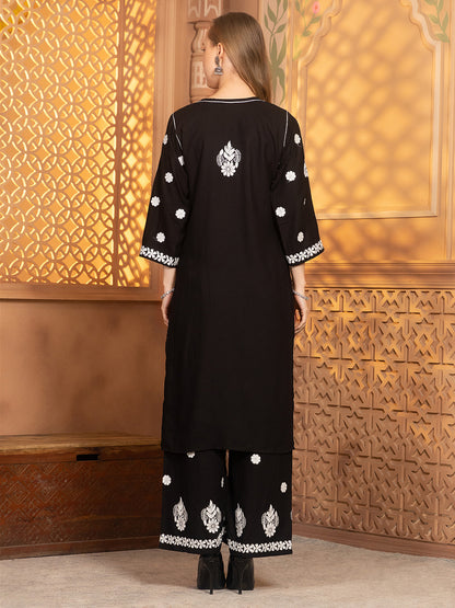 Hasvika Kurti With Palazzo