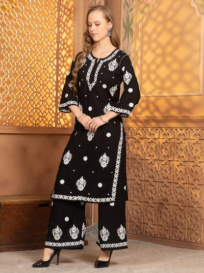 Hasvika Kurti With Palazzo
