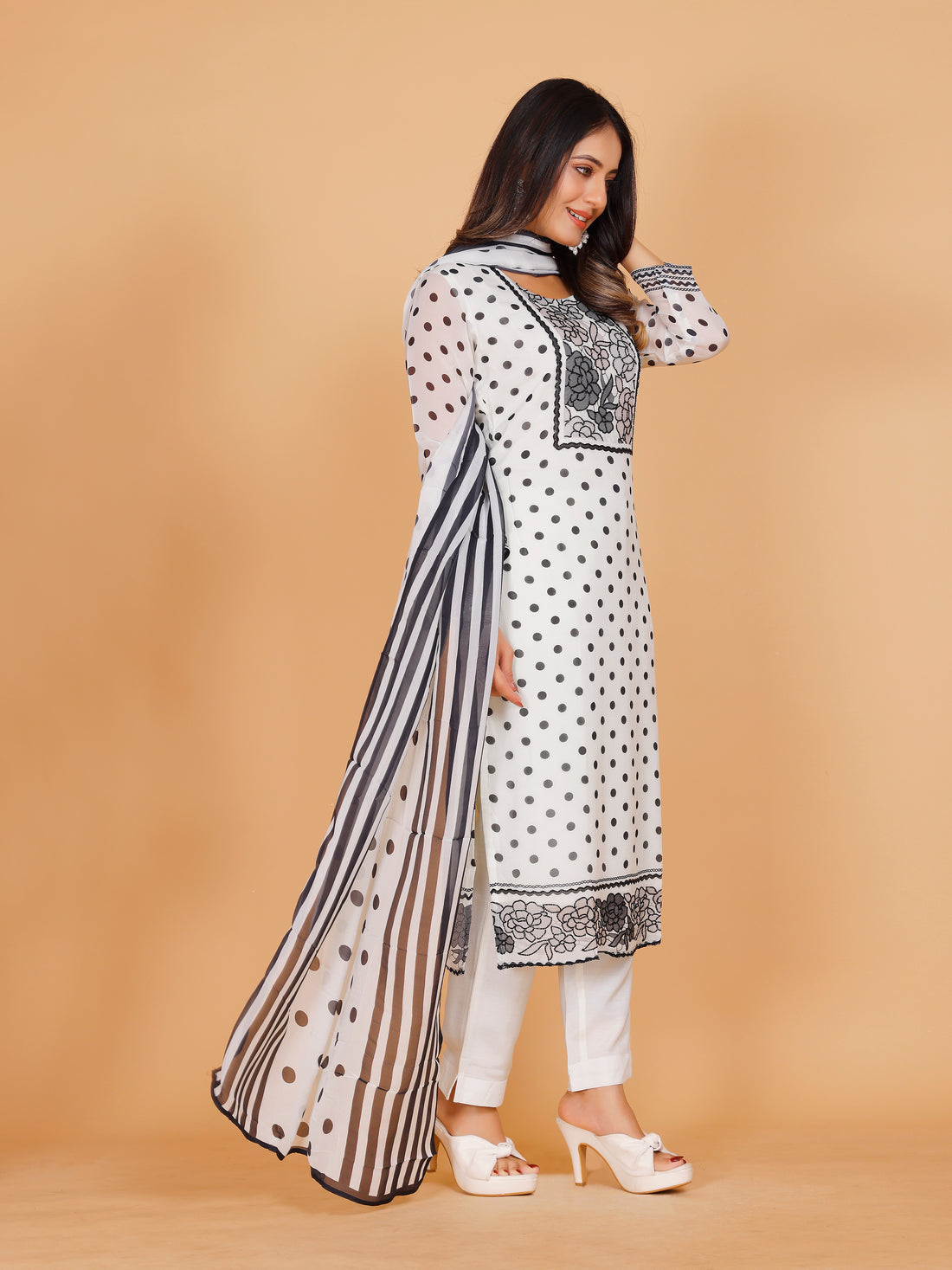 Adhya Kamiz &amp; Pant