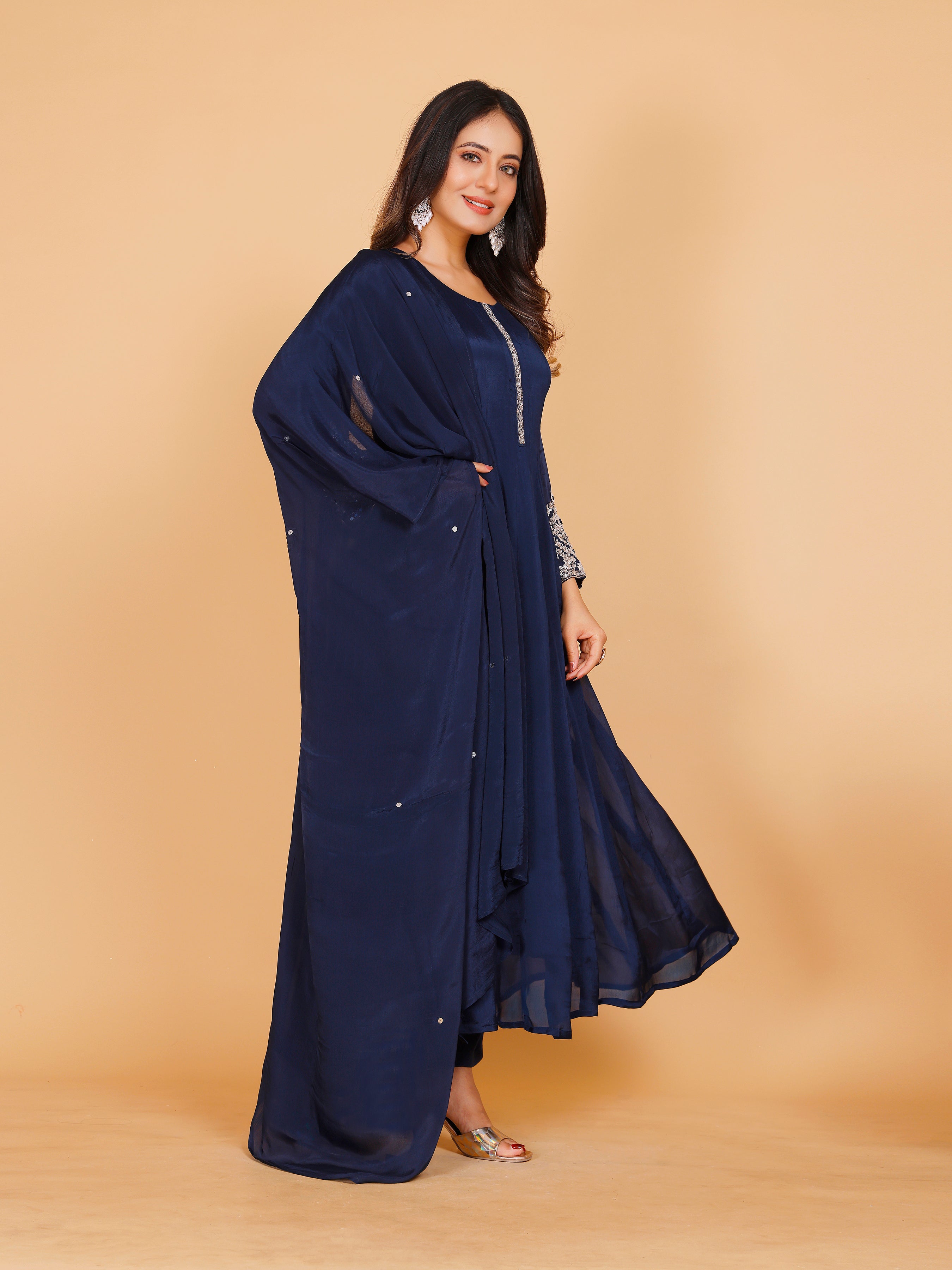 Kesri Kamiz &amp; Pant