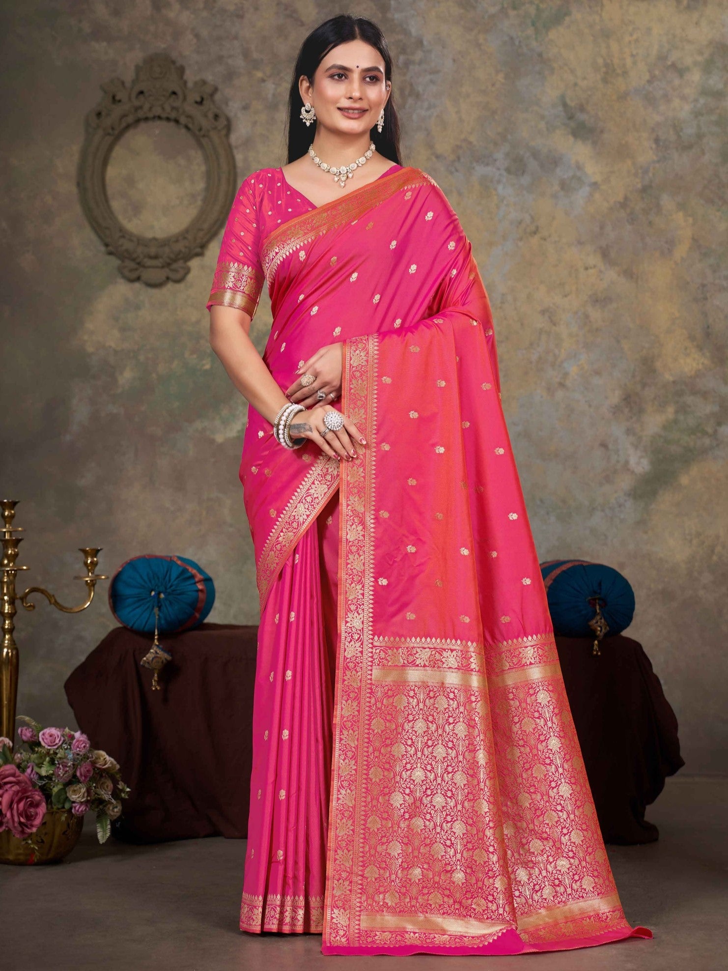 Prachi Saree