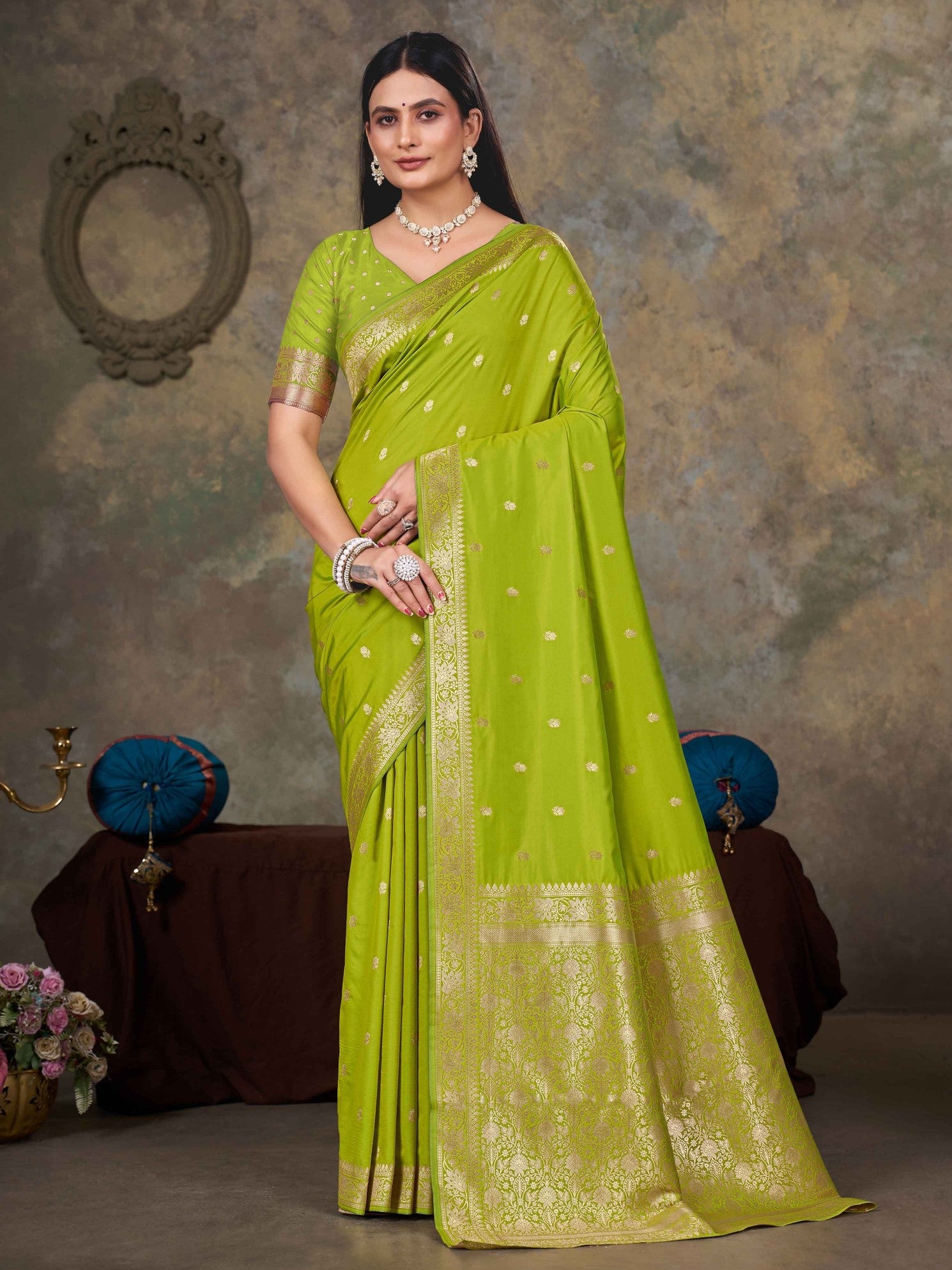 Prachi Saree