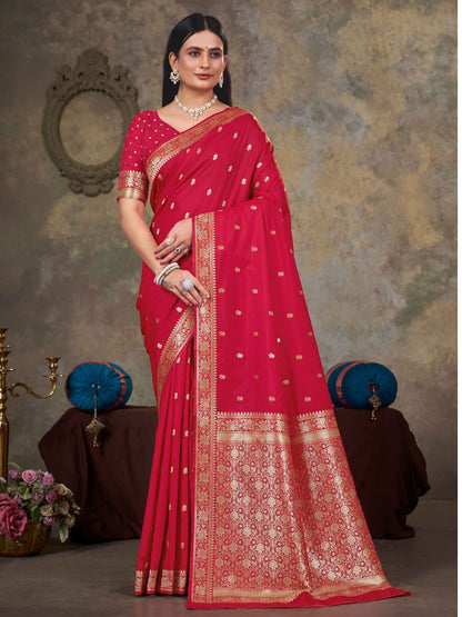 Prachi Saree