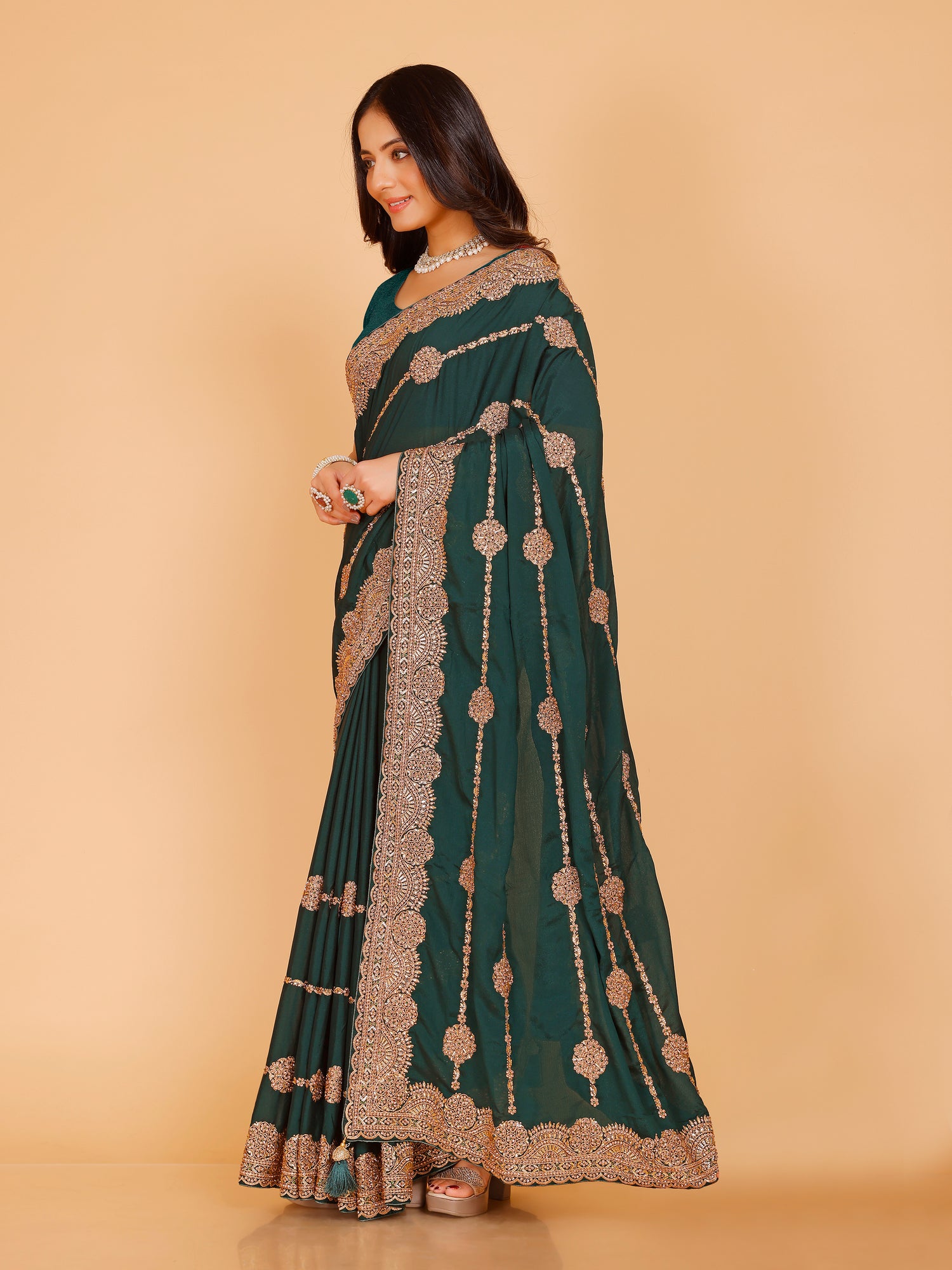 Nishi Saree