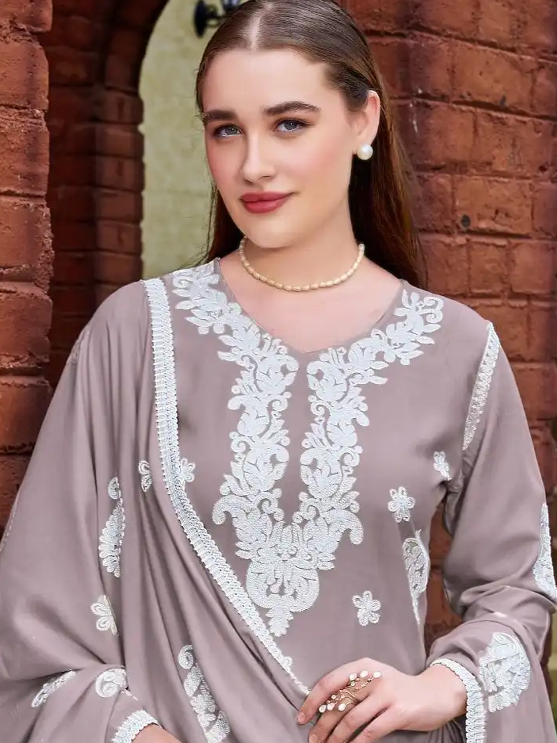 Ivana Rayon Palazzo Suit