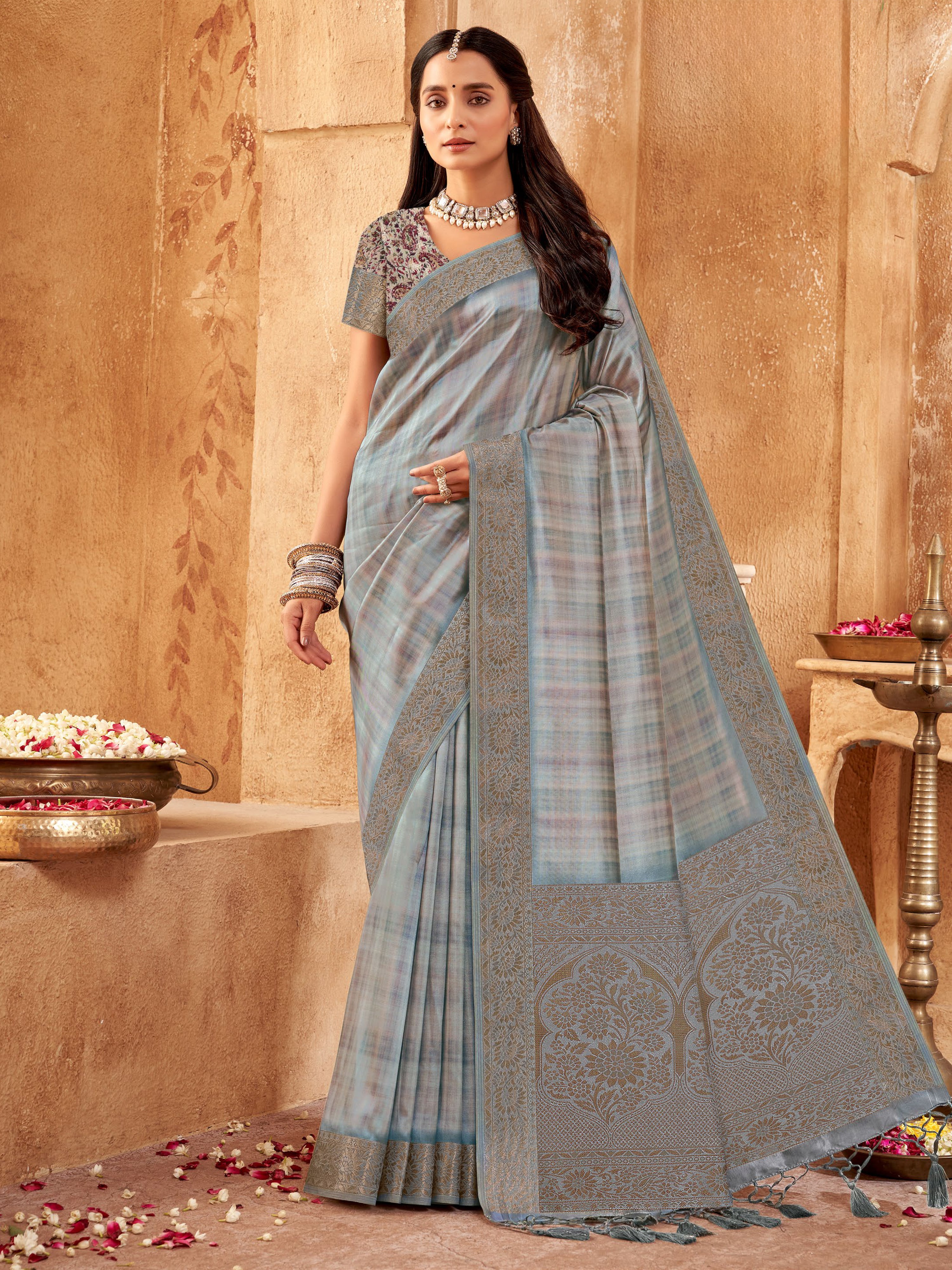 Suhani Saree
