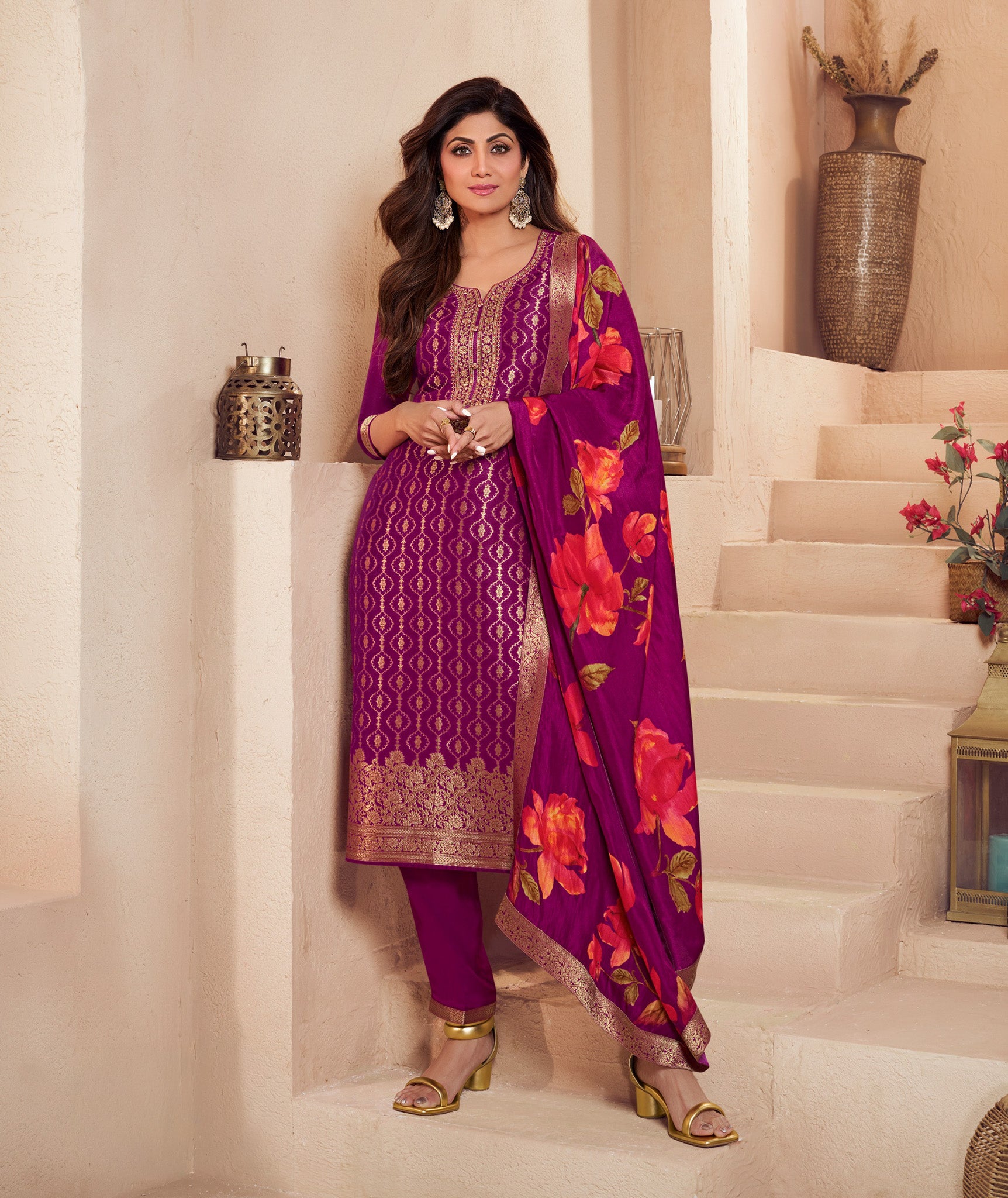 Mayra Straight Kameez &amp; Pant