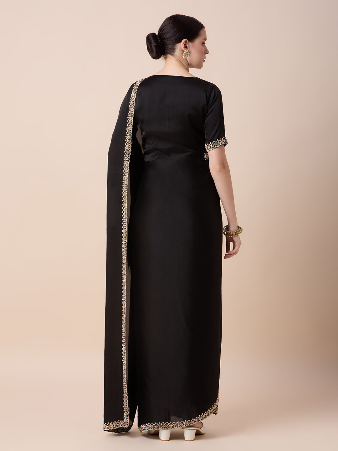 Vanya Ready to Wear Saree Gown