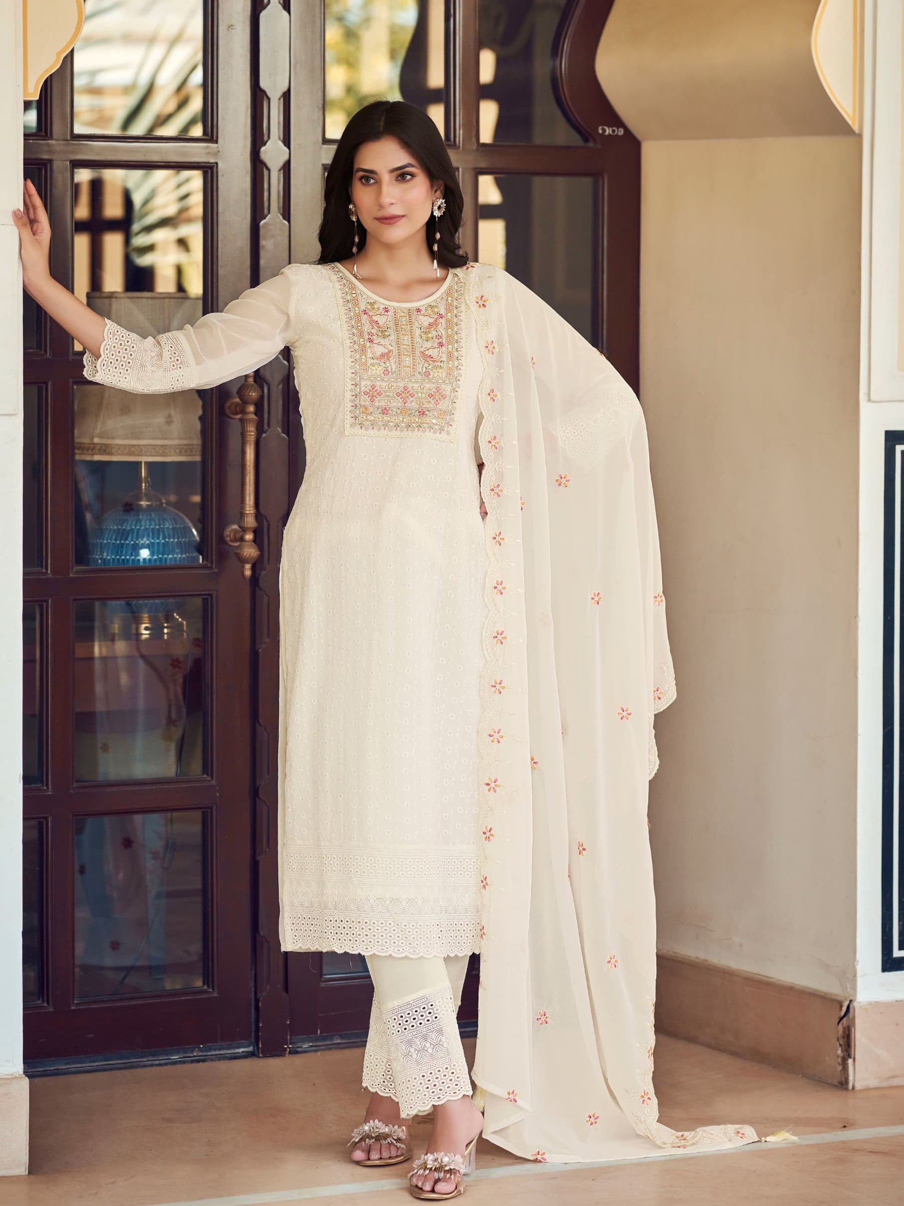 Nargis Kamiz &amp; Pant