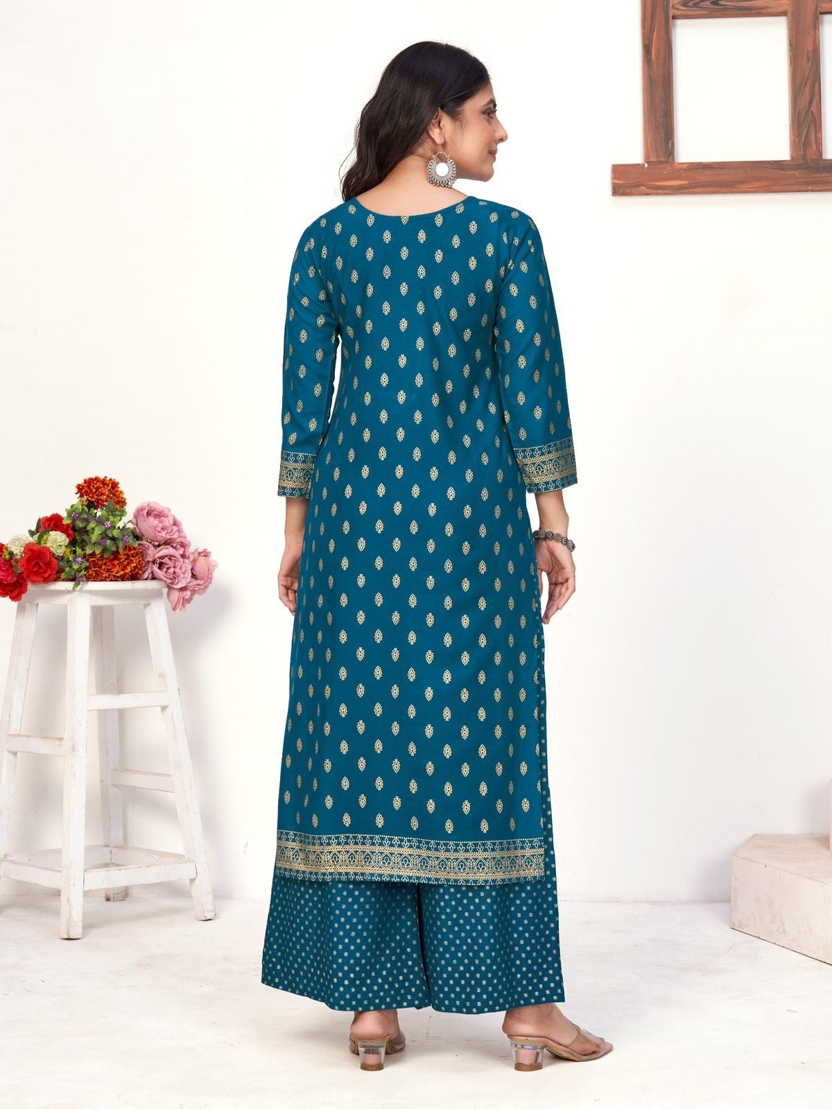 Aayna Kurti With Palazzo