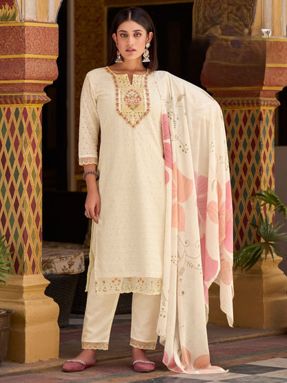 Noor Kamiz &amp; Pant