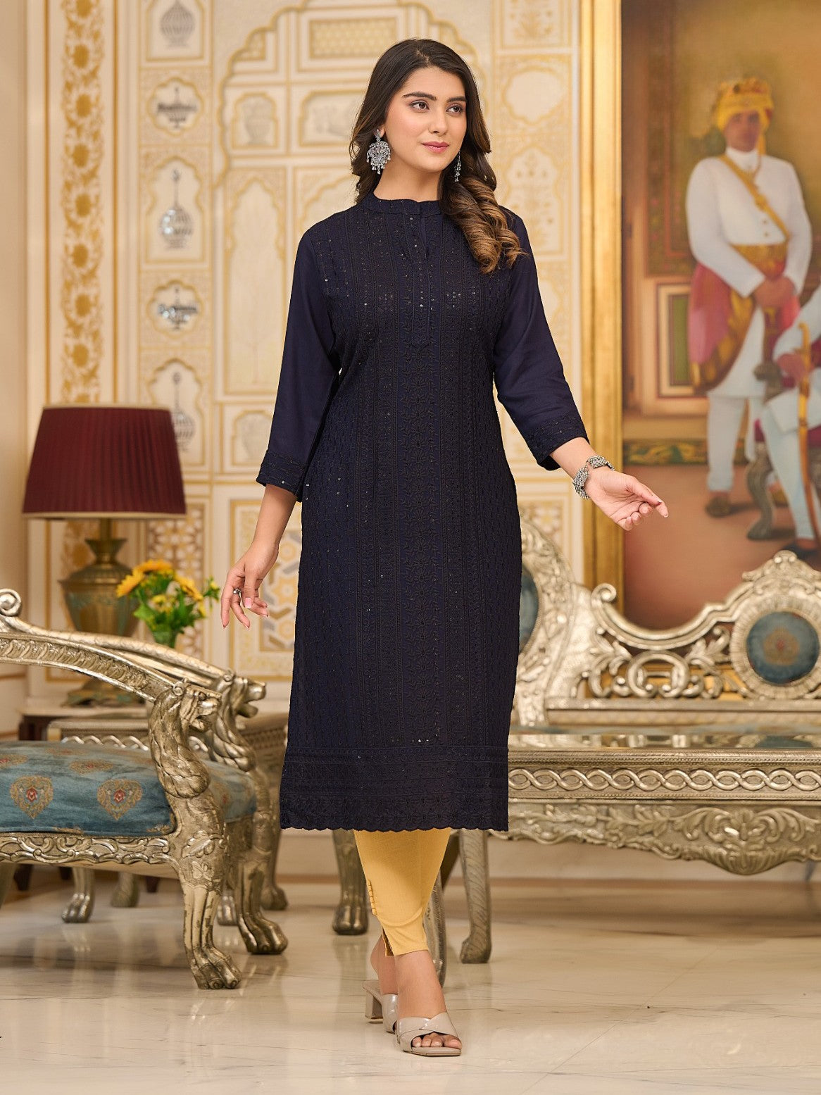 Aesha Kurti