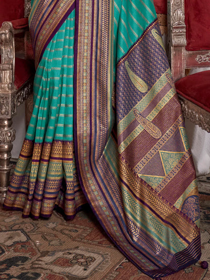 Akila Saree