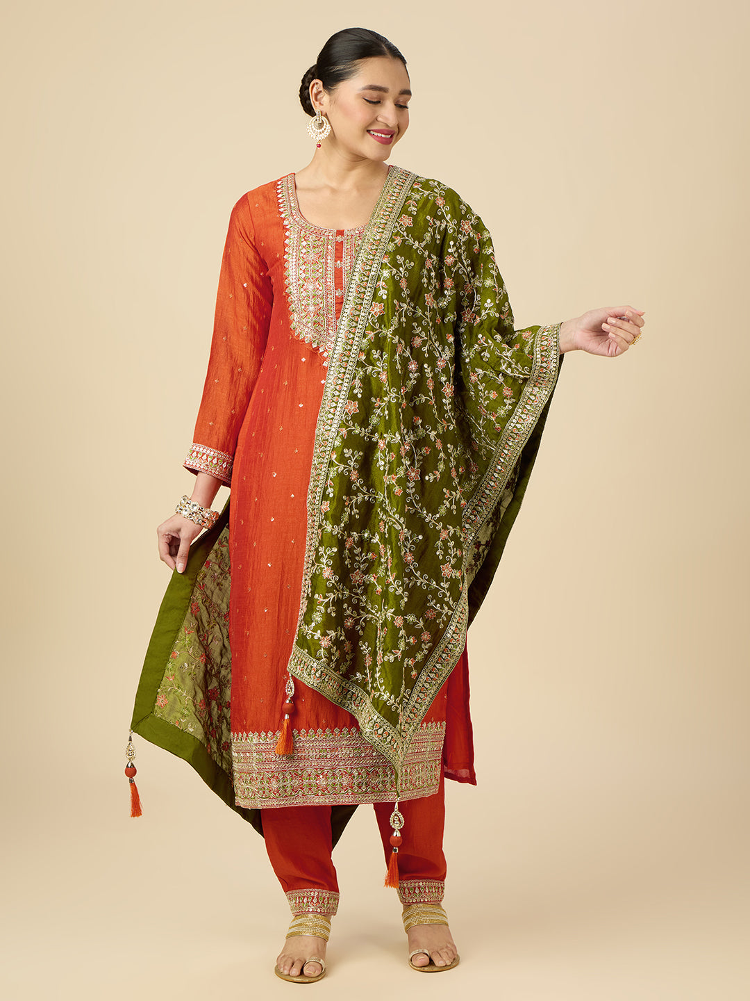 Nancy Kamiz &amp; Pant