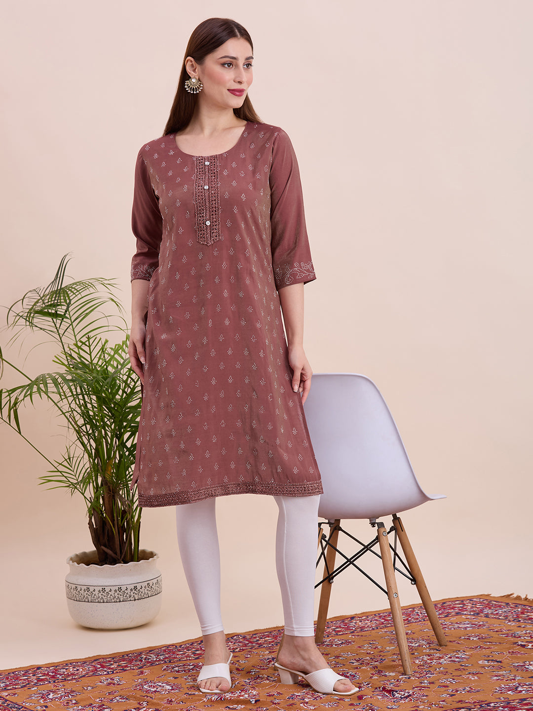 Tisha Kurti