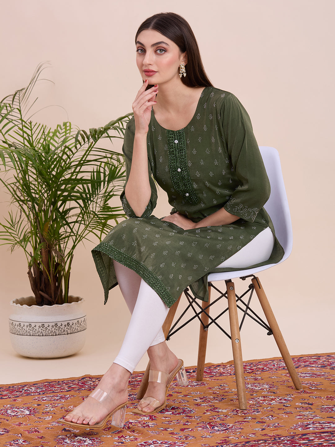 Tisha Kurti