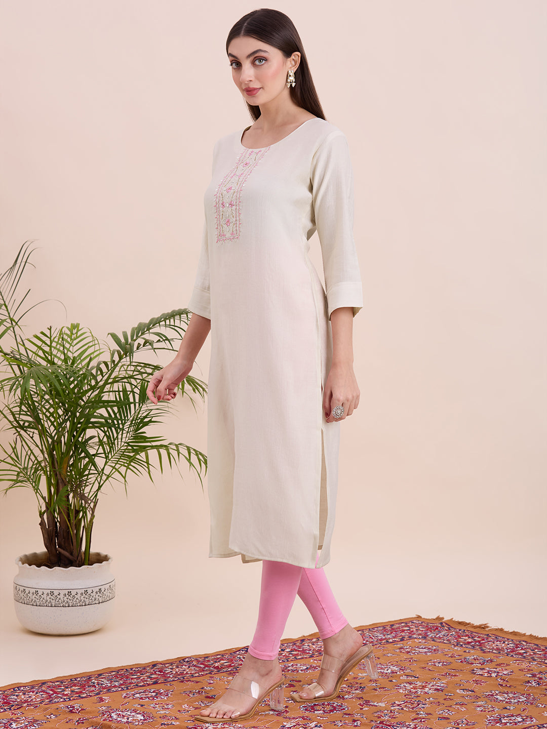 Shanya Kurti