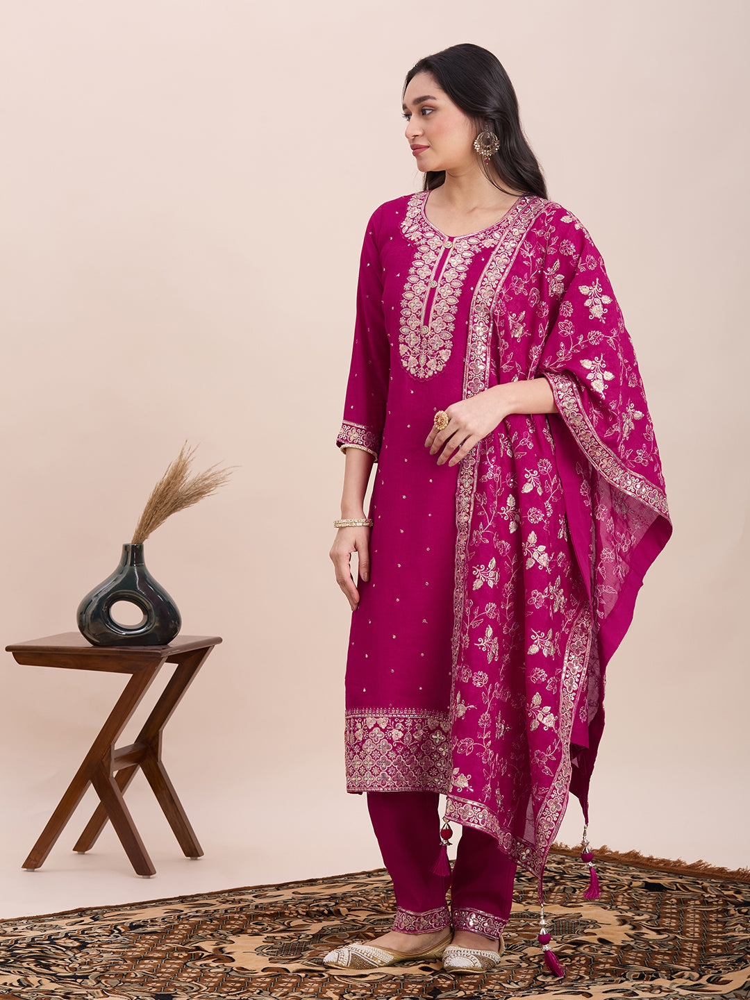 Naya Kamiz &amp; Pant