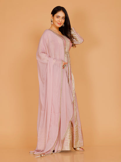 Yashvi Flair Suit