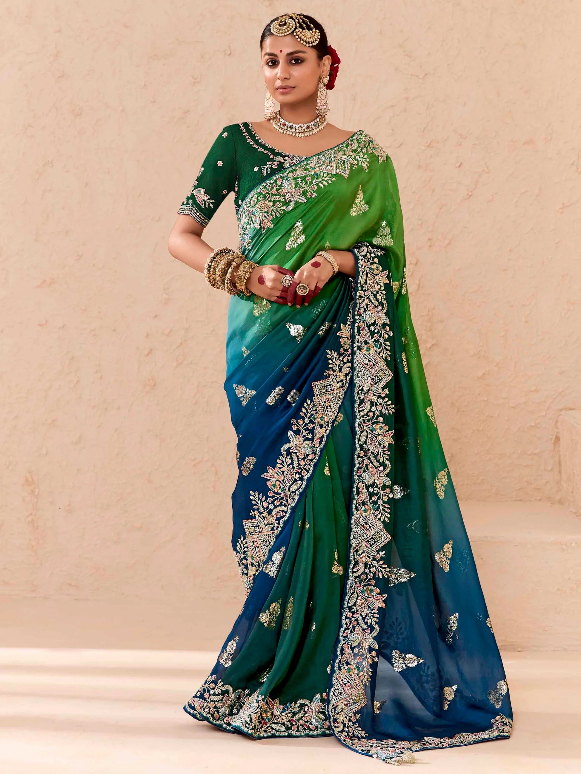 Tiya Saree