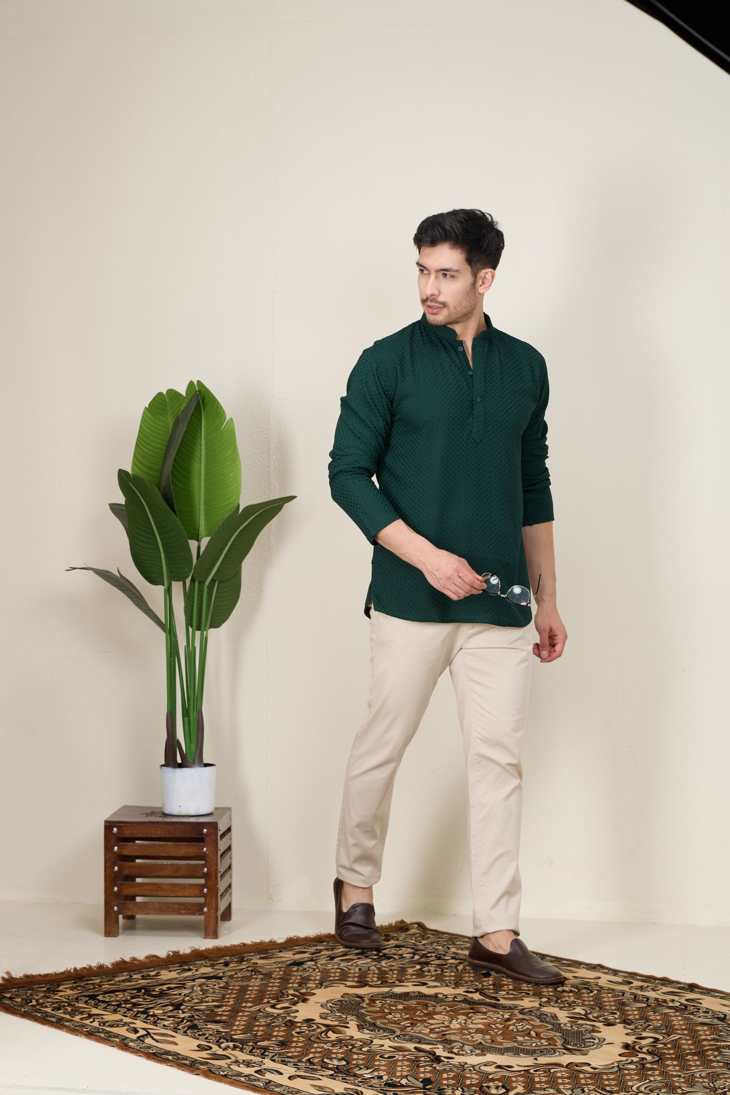 Mens Rayon Chiken-kari Work Kurta
