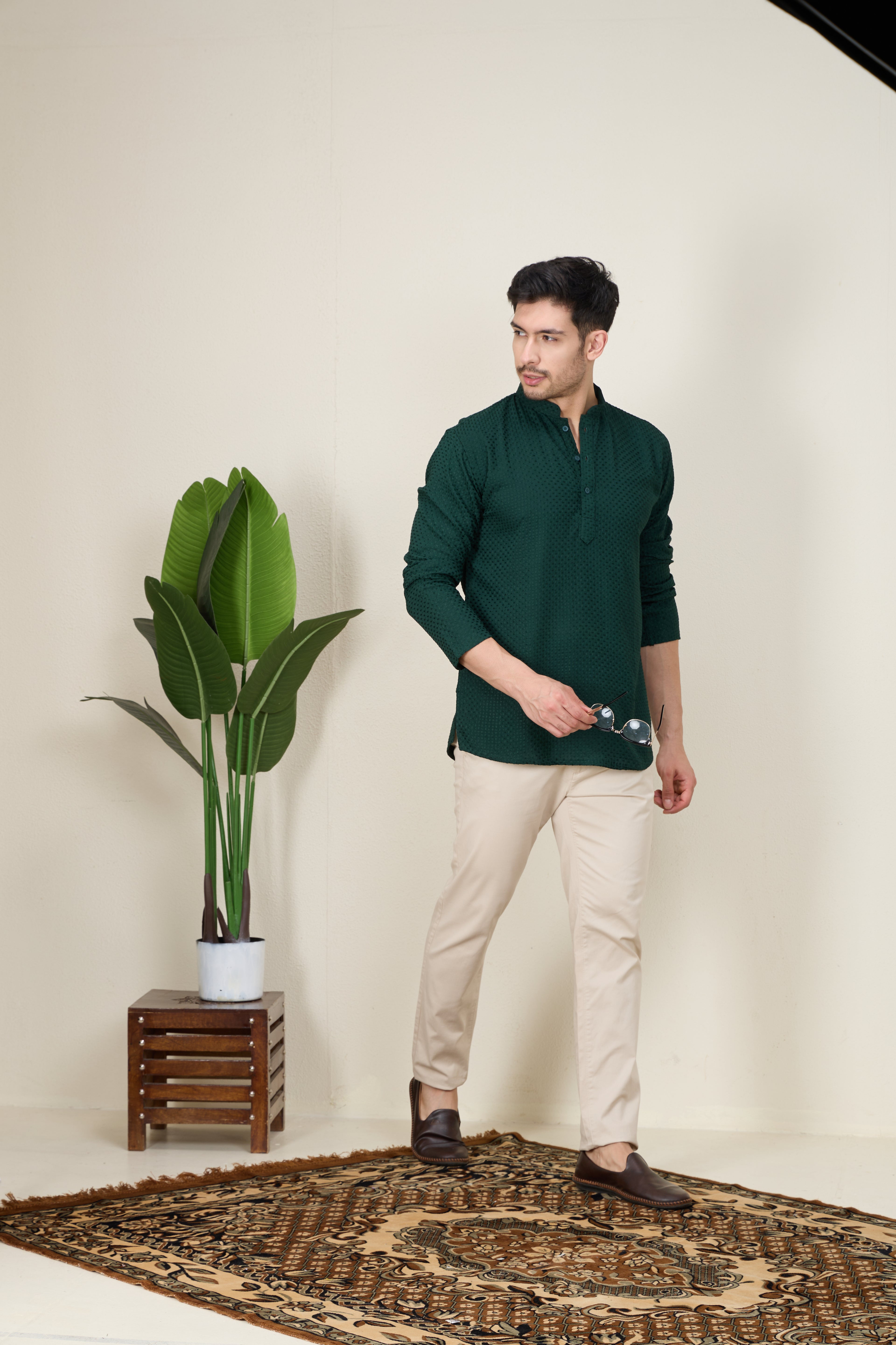 Mens Rayon Chiken-kari Work Kurta