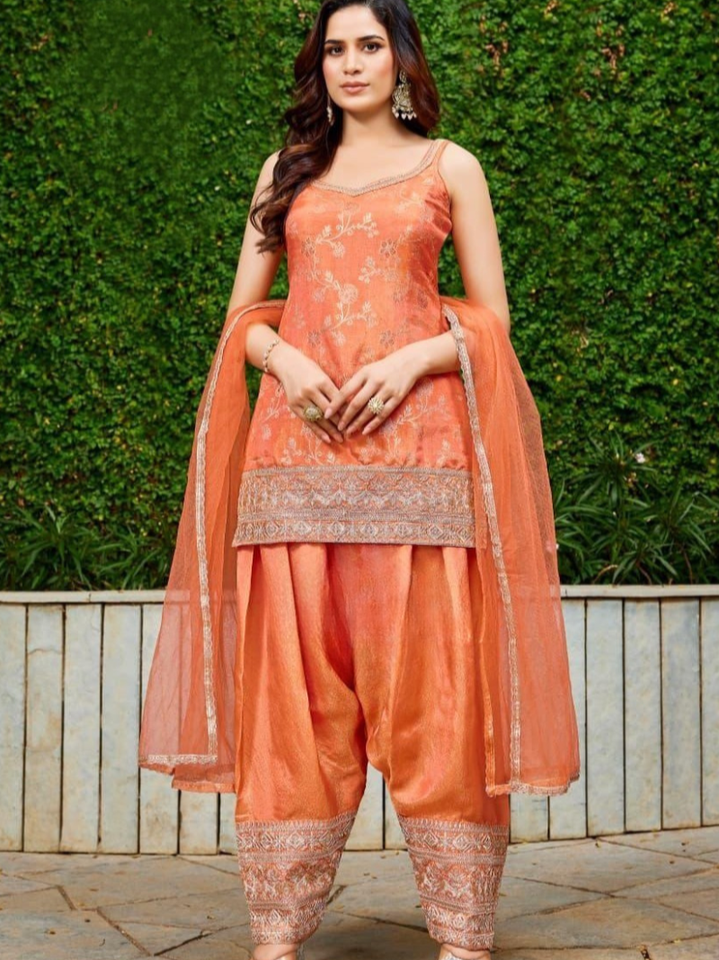 Ashna Patiyala Suit