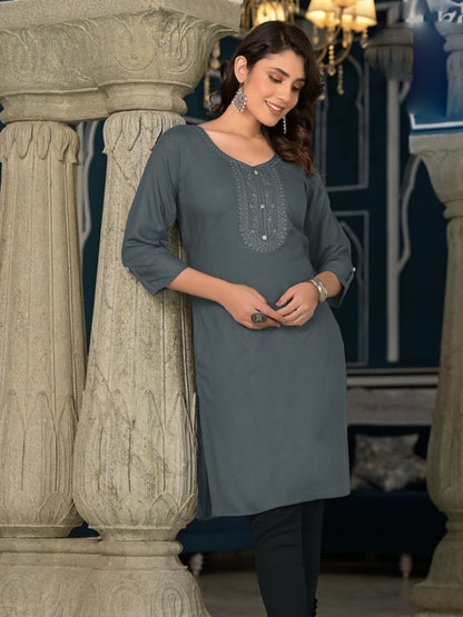 Yashika Kurti