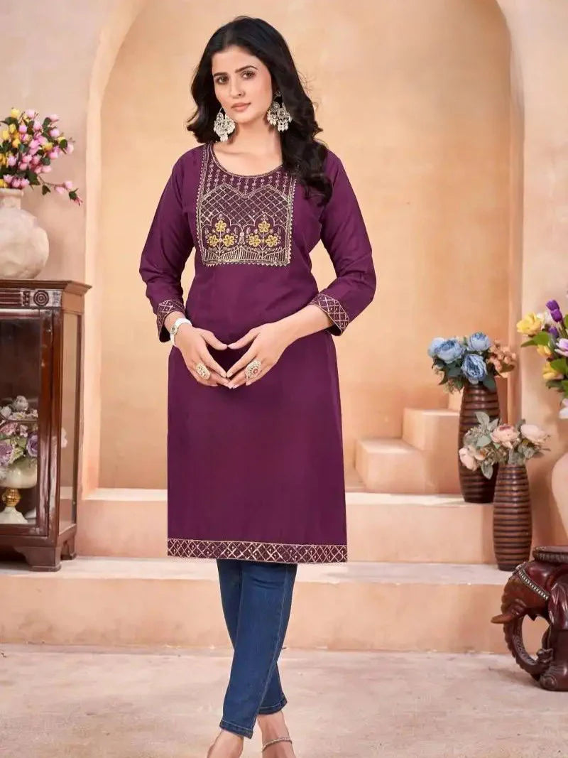 Aarna Kurti