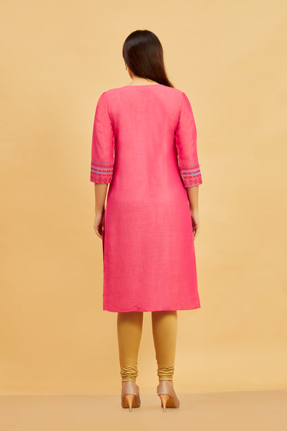 Neela Kurti